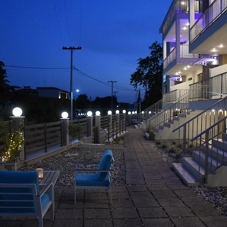 Theano Luxury Suites Nikiti エクステリア 写真