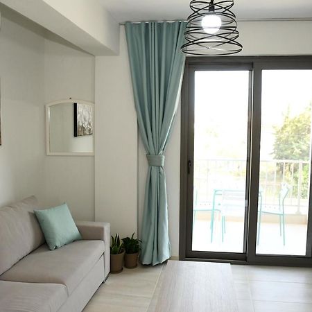 Theano Luxury Suites Nikiti エクステリア 写真