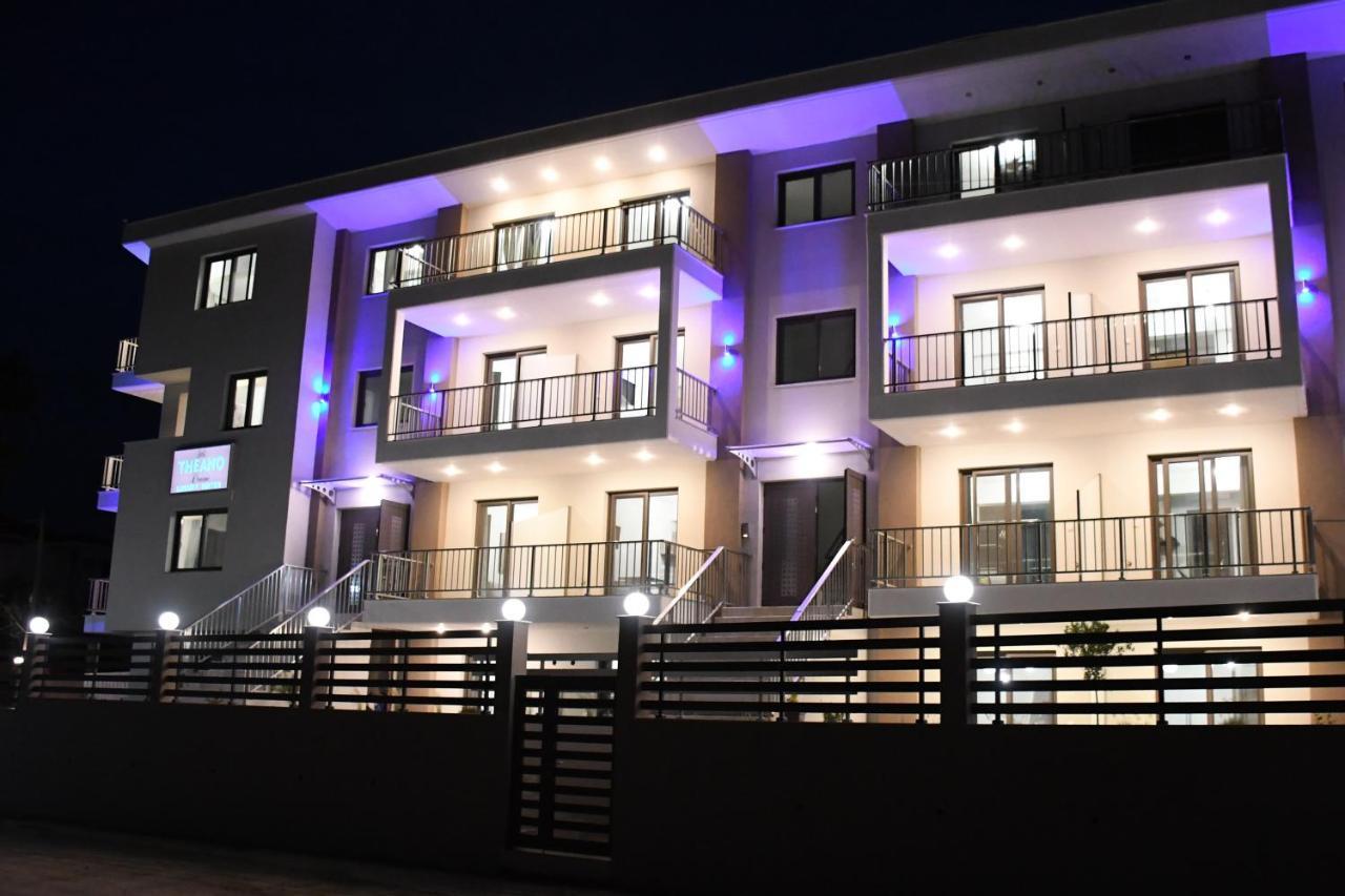 Theano Luxury Suites Nikiti エクステリア 写真